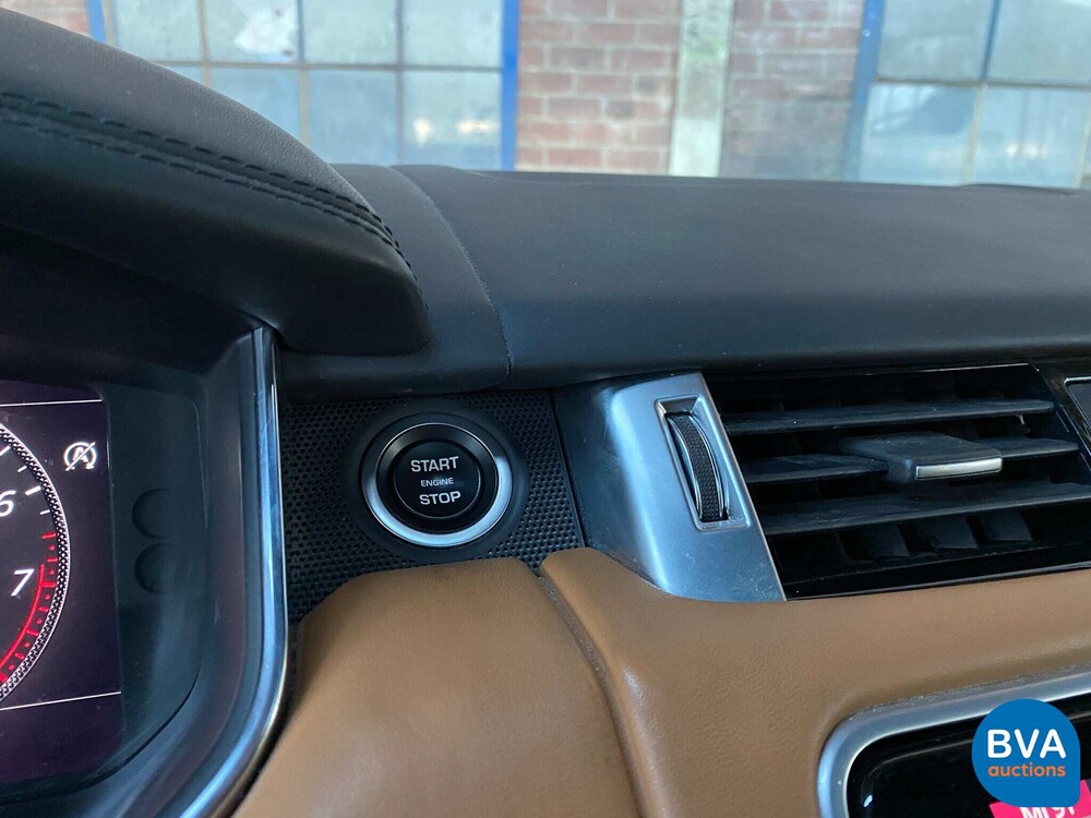 Land Rover Range Rover Sport SVR 575hp FACELIFT 5.0 V8 SVR MY 2019.