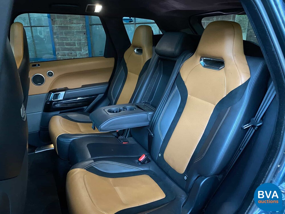 Land Rover Range Rover Sport SVR 575hp FACELIFT 5.0 V8 SVR MY 2019.