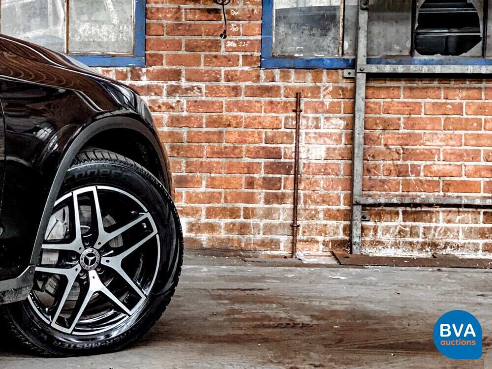 Mercedes-Benz GLC220d Coupé AMG 4Matic GLC-Class 2017.