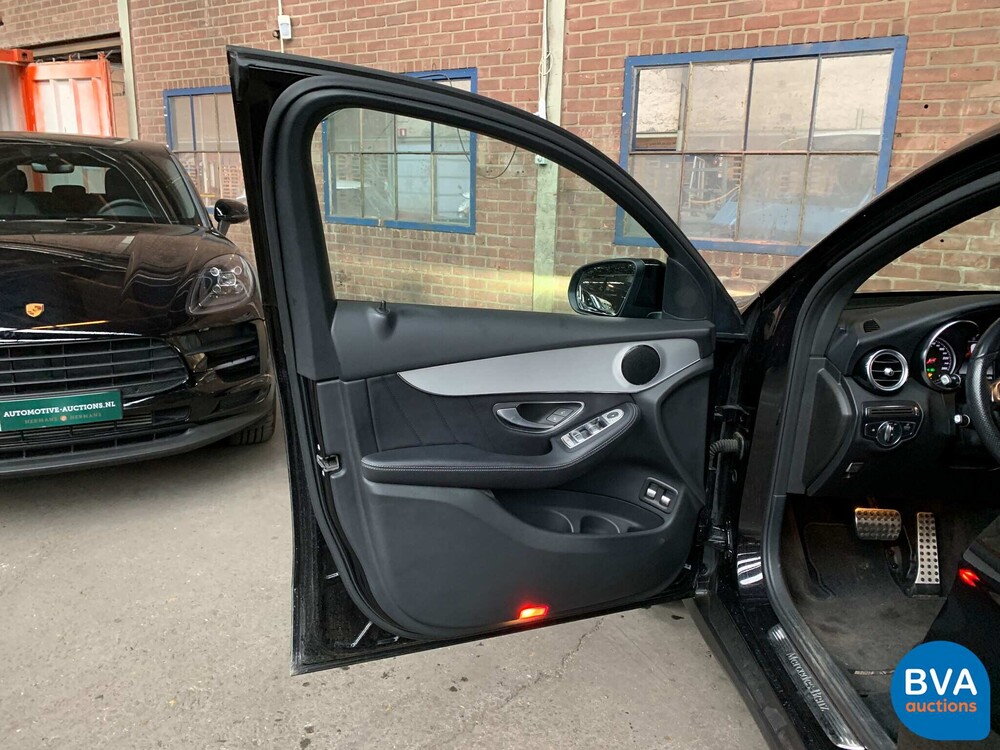 Mercedes-Benz GLC220d Coupé AMG 4Matic GLC-Class 2017.