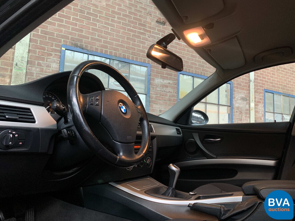 BMW 3-Serie 318i 129pk 2006 -Org. NL-, 61-SZ-FL