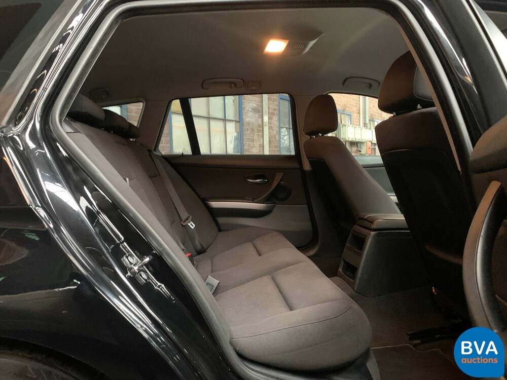 BMW 3-Serie 318i 129pk 2006 -Org. NL-, 61-SZ-FL