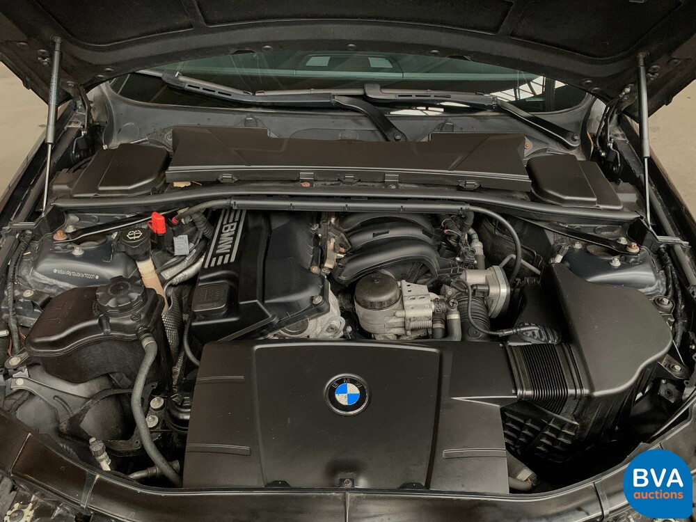 BMW 3-Serie 318i 129pk 2006 -Org. NL-, 61-SZ-FL