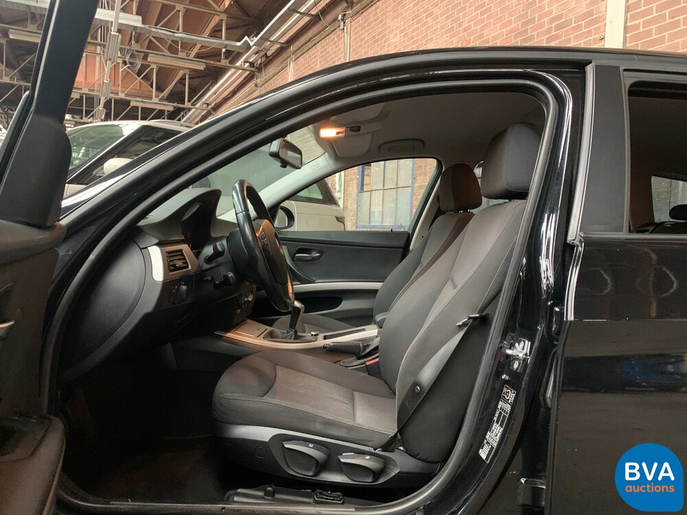 BMW 3-Serie 318i 129pk 2006 -Org. NL-, 61-SZ-FL