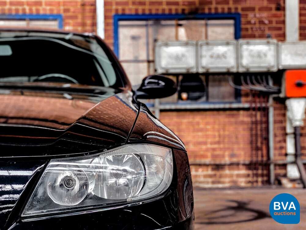 BMW 3-Serie 318i 129pk 2006 -Org. NL-, 61-SZ-FL