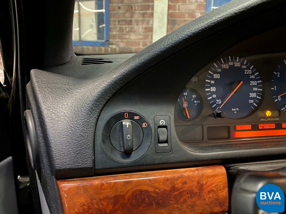 BMW ALPINA B10 4.6 V8 2001 FACELIFT 1 or 203, NL registration.