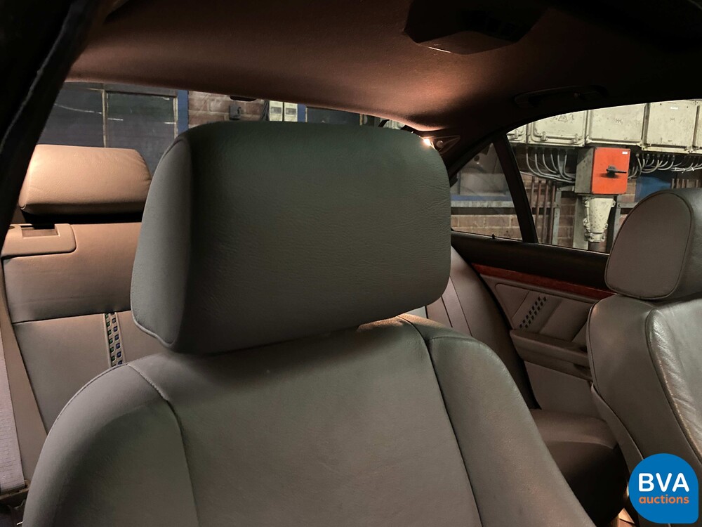 BMW ALPINA B10 4.6 V8 2001 FACELIFT 1 or 203, NL registration.