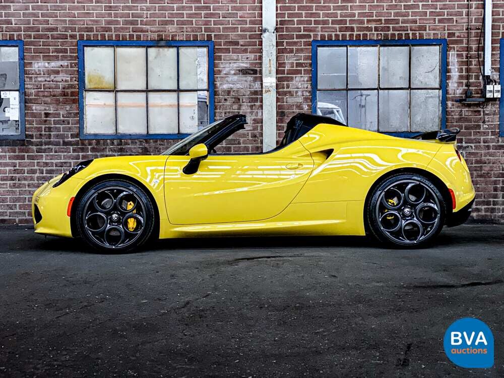 Alfa-Romeo 4C Spider 1750TBI CARBON TCT A6 240pk Cabriolet, PP-846-X.