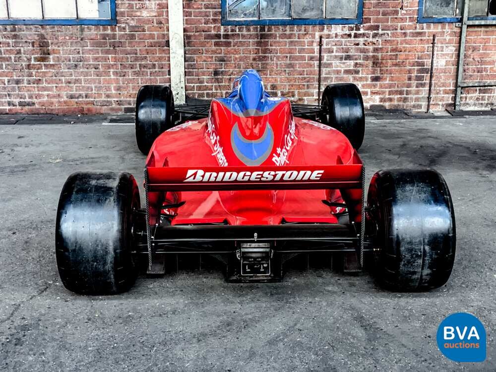 Formel-1-Auto F1-Fußarbeit FA17 Jos VERSTAPEN 1996 PFEILE.