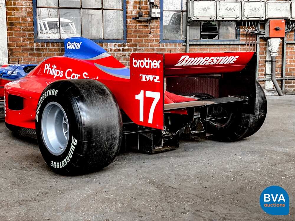Formel-1-Auto F1-Fußarbeit FA17 Jos VERSTAPEN 1996 PFEILE.