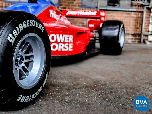 Formel-1-Auto F1-Fußarbeit FA17 Jos VERSTAPEN 1996 PFEILE.