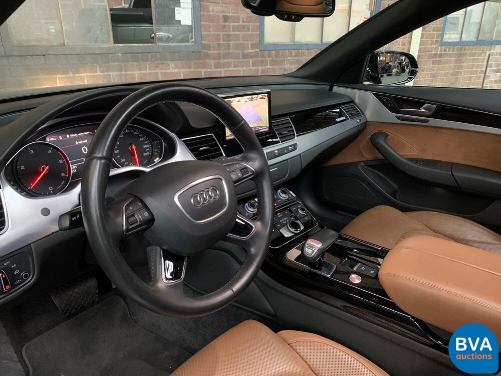 Audi A8 3.0 TDI Quattro 262hp 2017 -Org. NL-FACELIFT, NV-472-X.