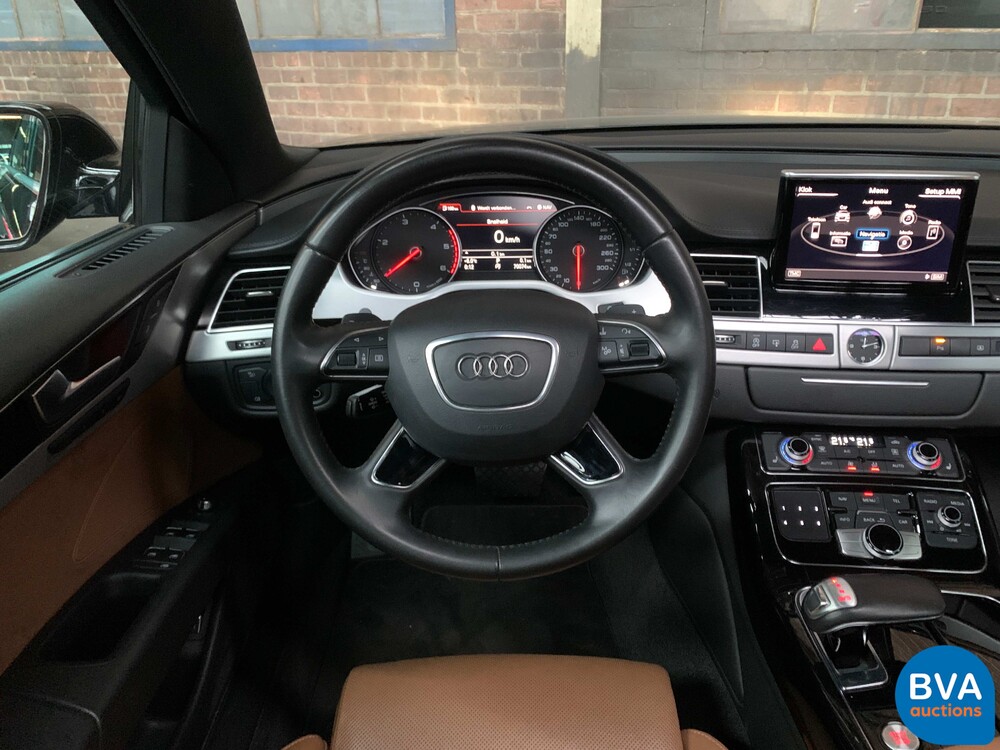 Audi A8 3.0 TDI Quattro 262hp 2017 -Org. NL-FACELIFT, NV-472-X.