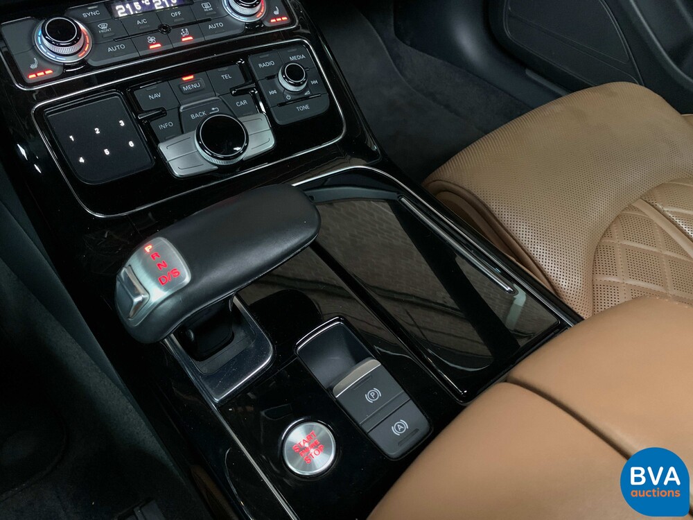 Audi A8 3.0 TDI Quattro 262hp 2017 -Org. NL-FACELIFT, NV-472-X.