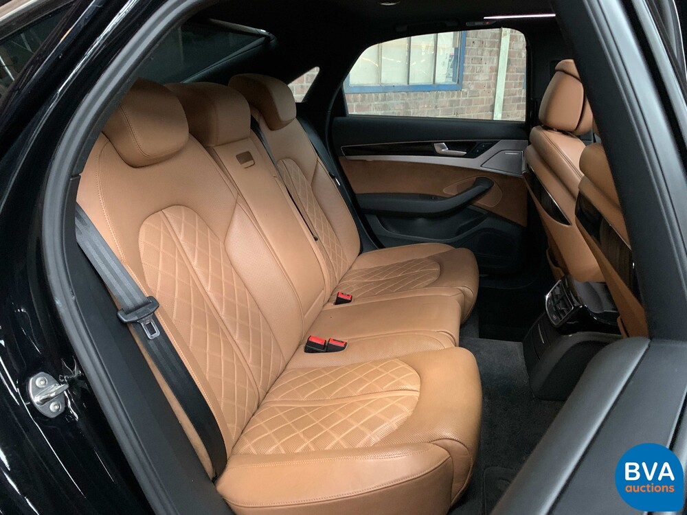Audi A8 3.0 TDI Quattro 262hp 2017 -Org. NL-FACELIFT, NV-472-X.