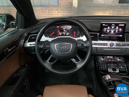 Audi A8 3.0 TDI Quattro 262pk 2017 -Org. NL- FACELIFT, NV-472-X