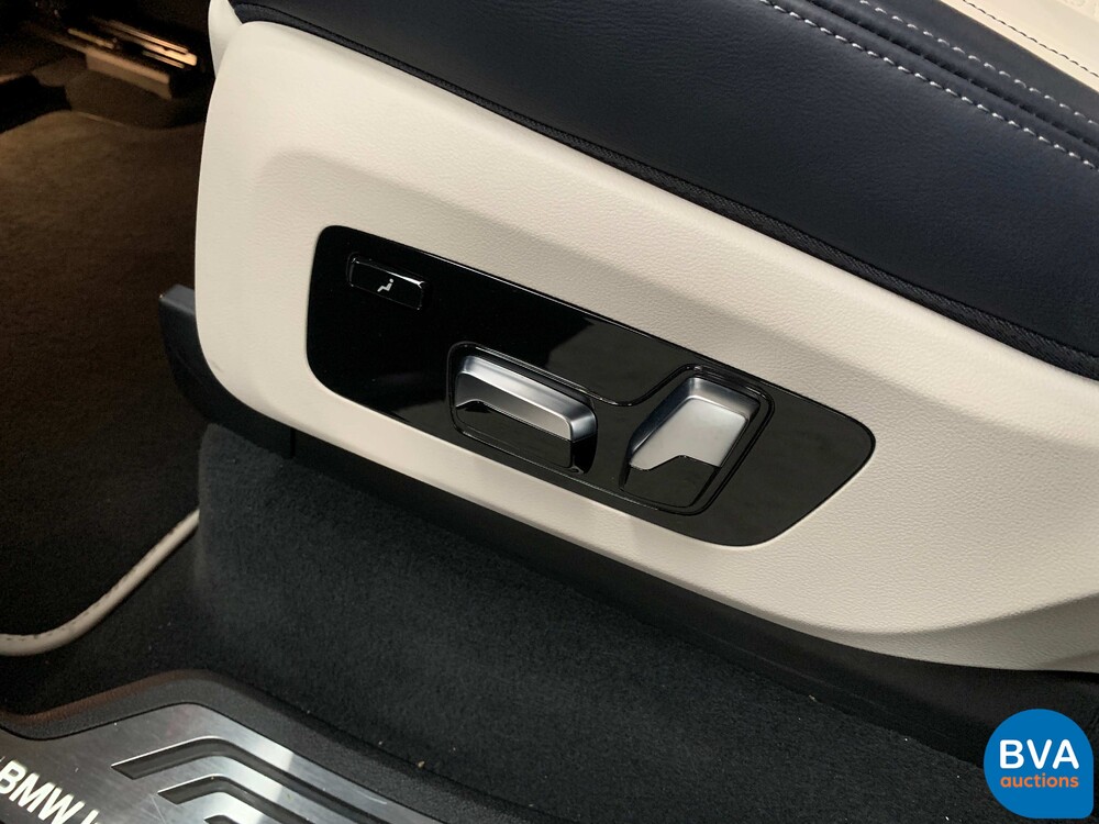 2019 BMW X7 xDrive 30d High Executive 265hp, ZT-686-J.