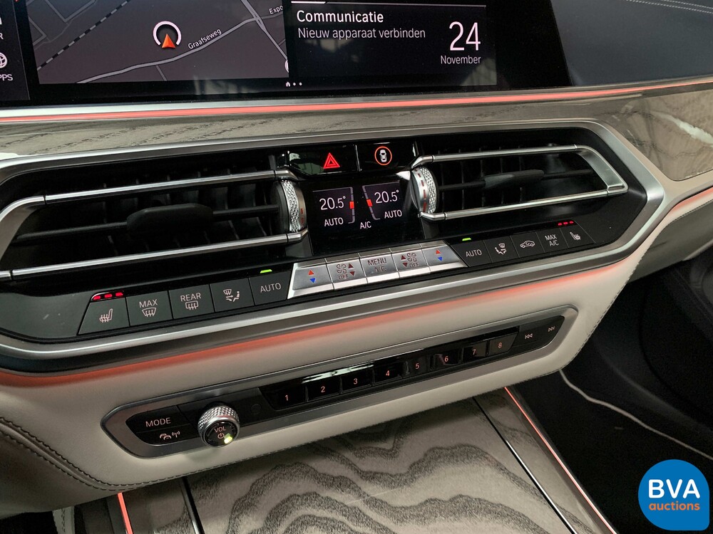 2019 BMW X7 xDrive 30d High Executive 265hp, ZT-686-J.