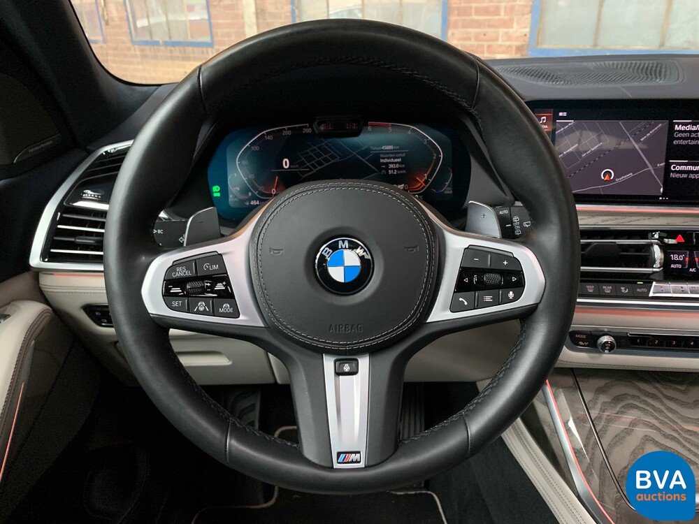 2019 BMW X7 xDrive 30d High Executive 265hp, ZT-686-J.