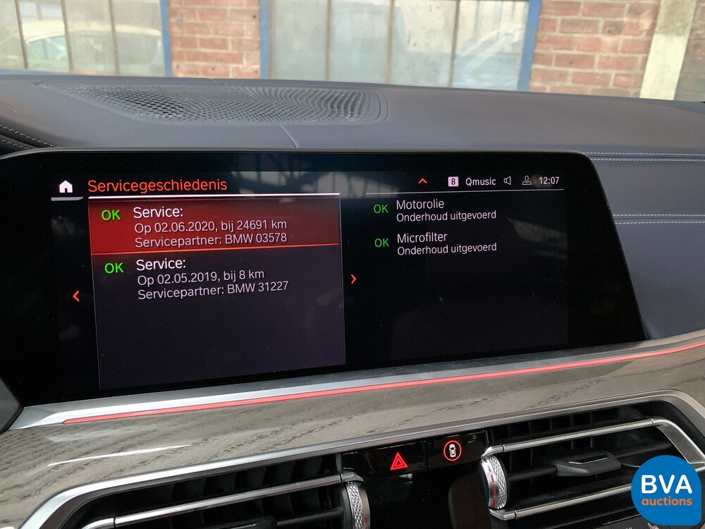 2019 BMW X7 xDrive 30d High Executive 265hp, ZT-686-J.