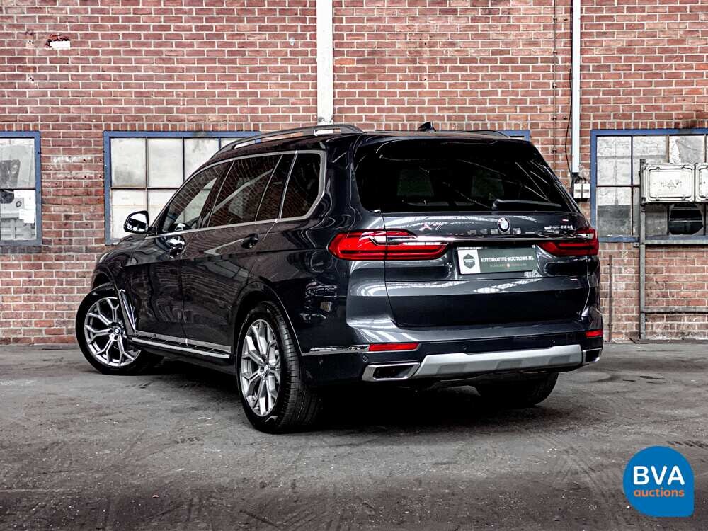 2019 BMW X7 xDrive 30d High Executive 265hp, ZT-686-J.
