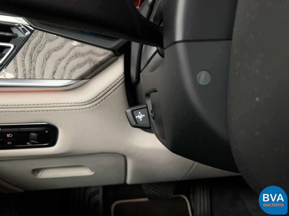 2019 BMW X7 xDrive 30d High Executive 265hp, ZT-686-J.