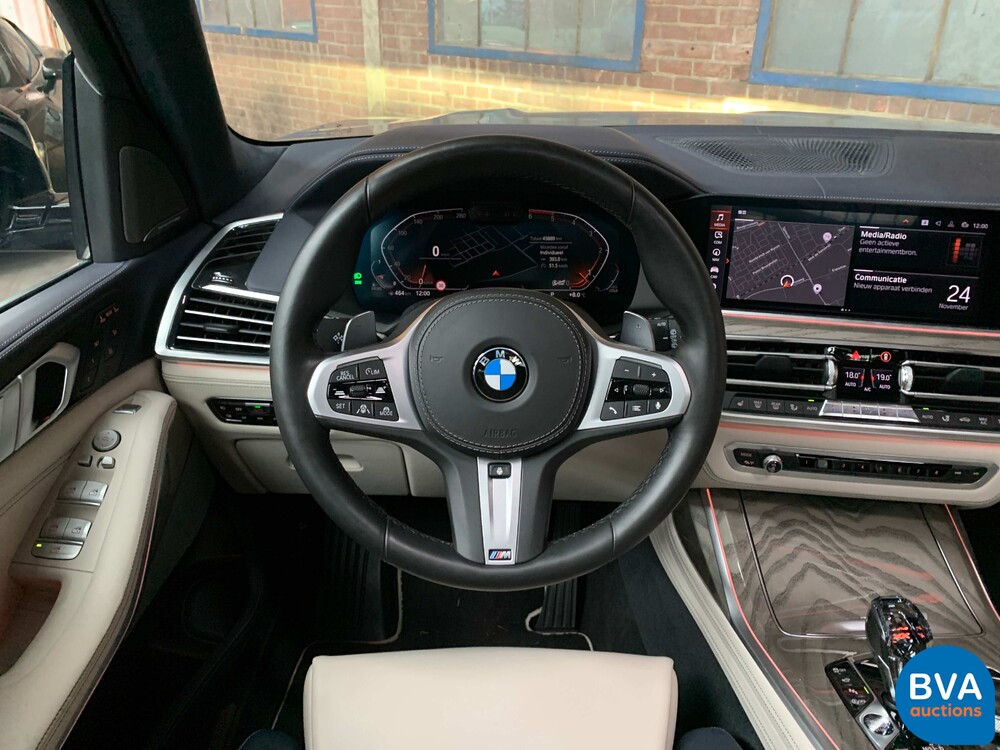 2019 BMW X7 xDrive 30d High Executive 265hp, ZT-686-J.