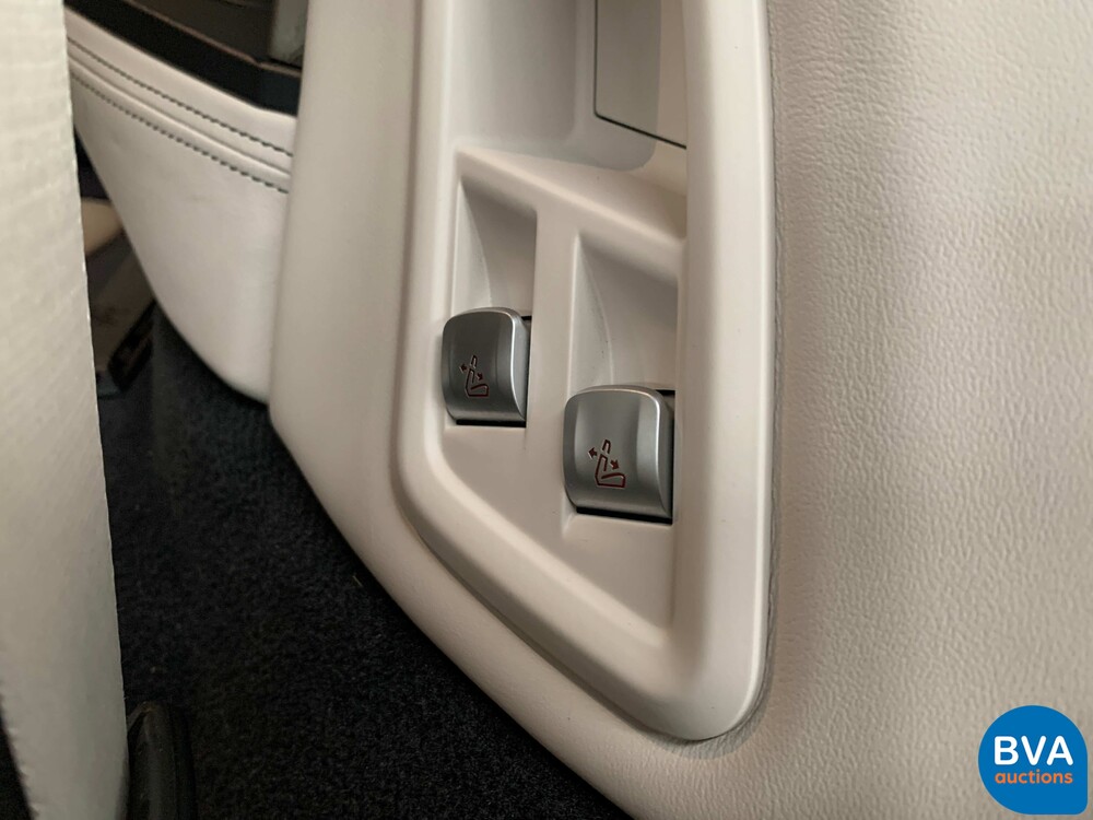 2019 BMW X7 xDrive 30d High Executive 265hp, ZT-686-J.