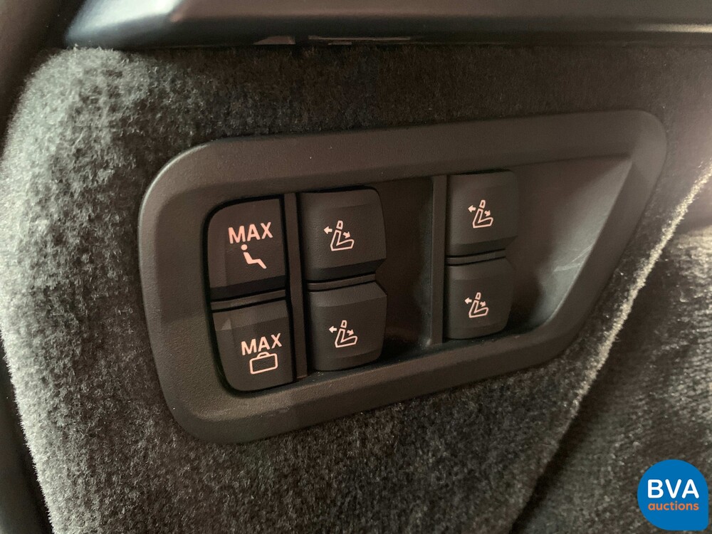 2019 BMW X7 xDrive 30d High Executive 265hp, ZT-686-J.