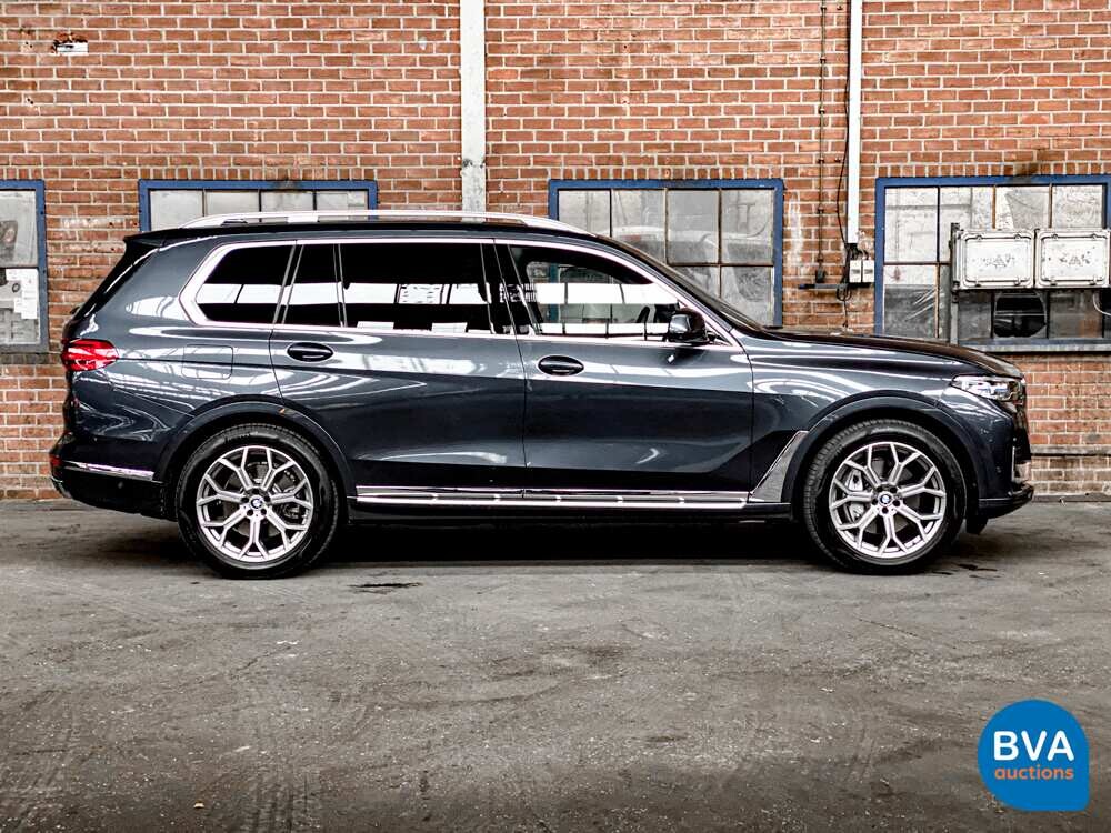 2019 BMW X7 xDrive 30d High Executive 265hp, ZT-686-J.