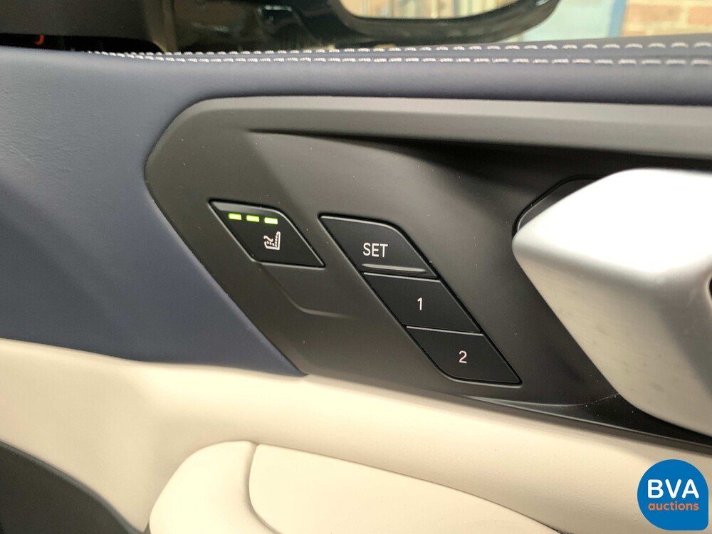 2019 BMW X7 xDrive 30d High Executive 265hp, ZT-686-J.