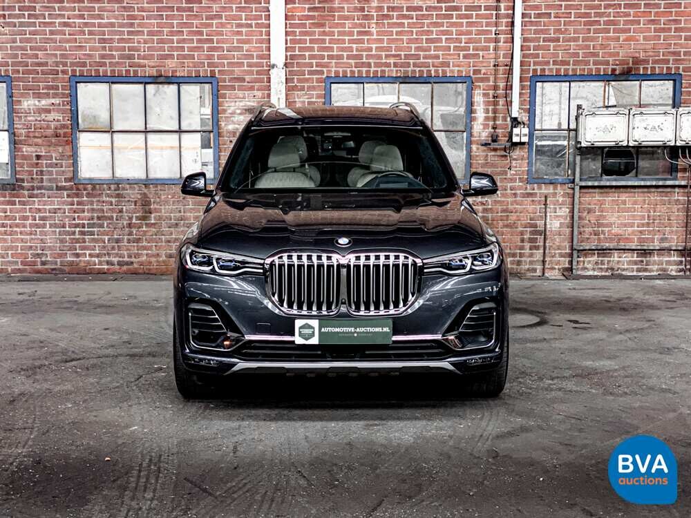 2019 BMW X7 xDrive 30d High Executive 265hp, ZT-686-J.