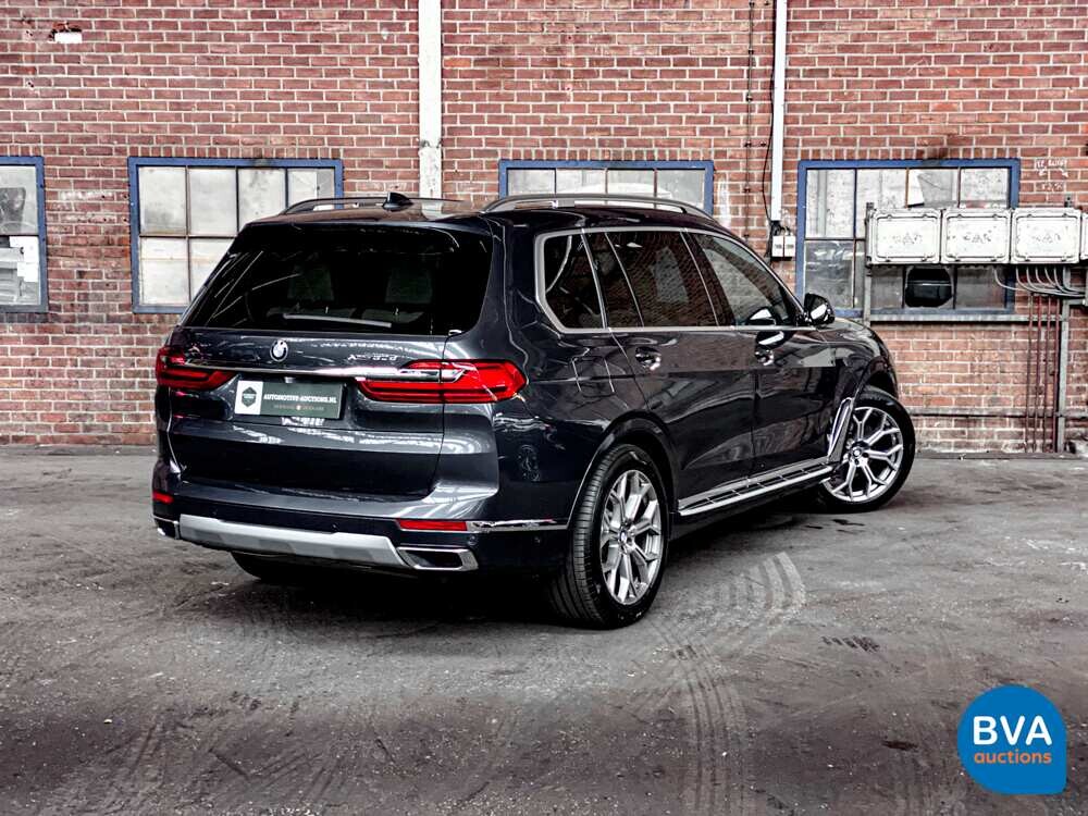 2019 BMW X7 xDrive 30d High Executive 265hp, ZT-686-J.