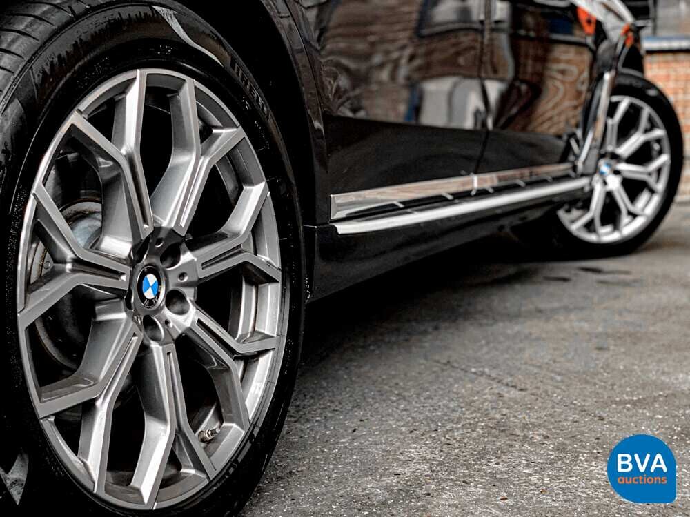 2019 BMW X7 xDrive 30d High Executive 265hp, ZT-686-J.