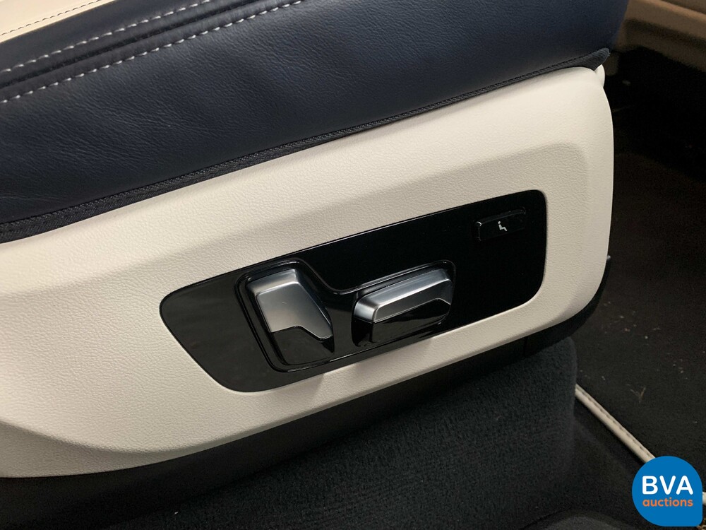 2019 BMW X7 xDrive 30d High Executive 265hp, ZT-686-J.