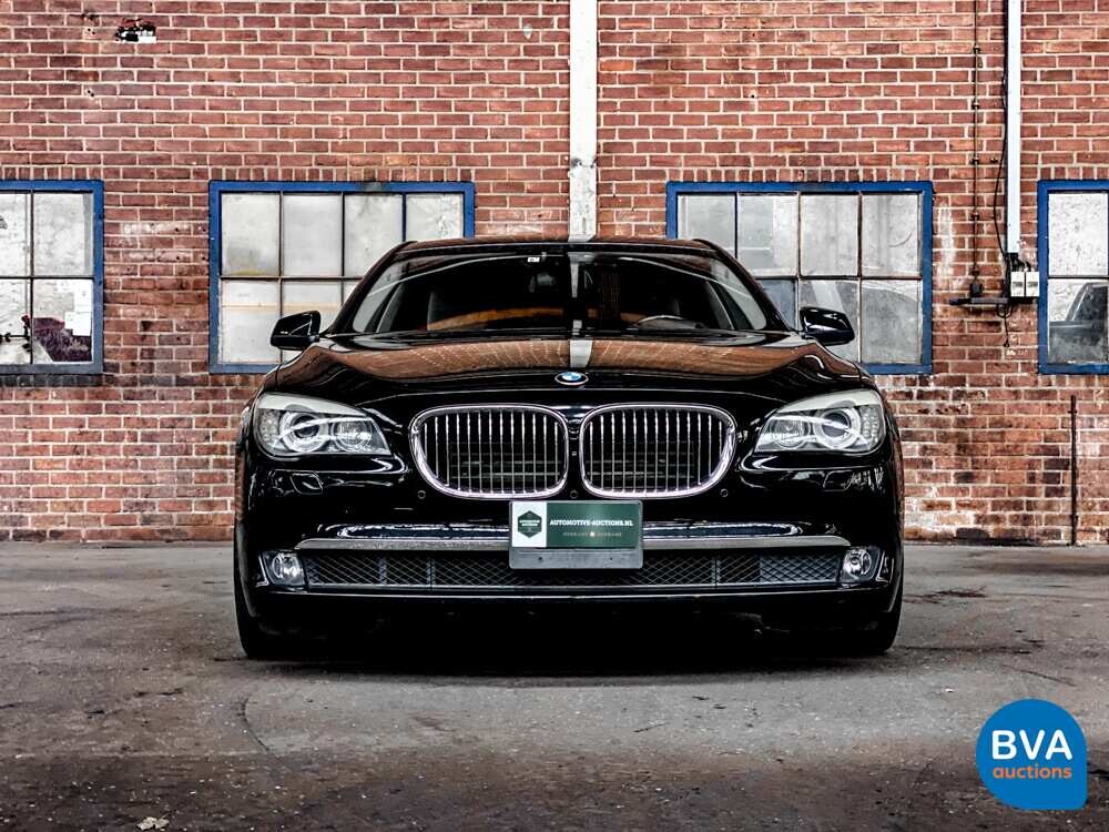 BMW ActiveHybrid7 F04 4.4 465 PS 2010 7er Serie.