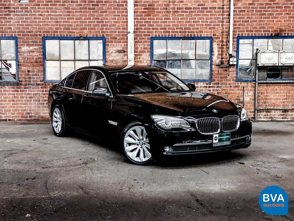 BMW ActiveHybrid7 F04 4.4 465 PS 2010 7er Serie.