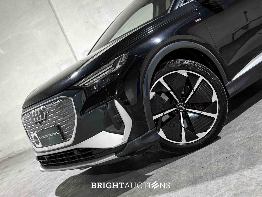 Audi Q4 e-tron 50 Quattro Launch Edition S COMPETITION 77 kWh S-Line 299pk 2021 (Origineel-NL), N-034-GK