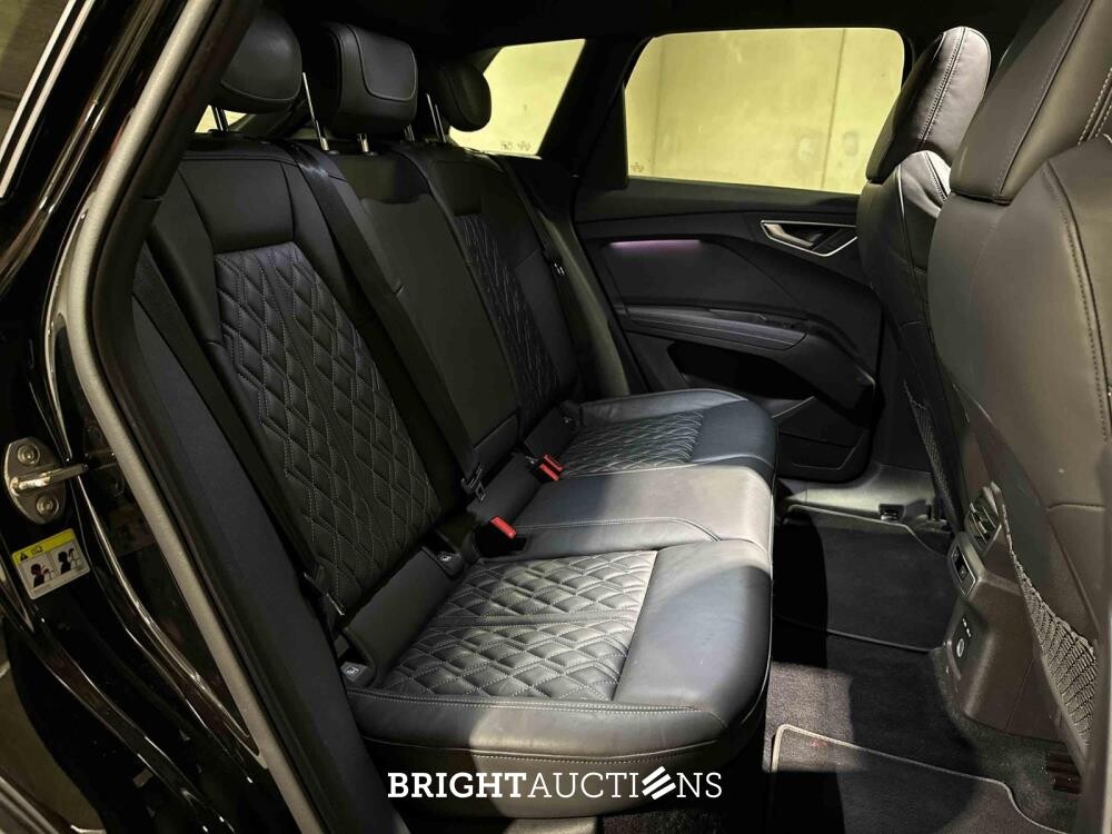 Audi Q4 e-tron 50 Quattro Launch Edition S COMPETITION 77 kWh S-Line 299pk 2021 (Origineel-NL), N-034-GK