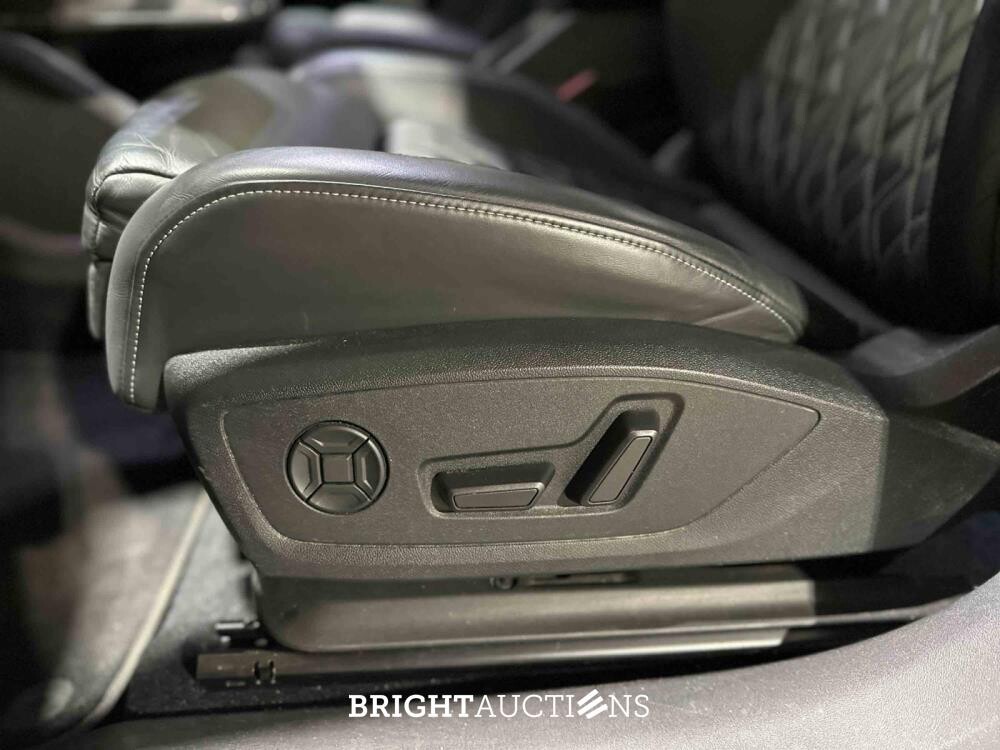 Audi Q4 e-tron 50 Quattro Launch Edition S COMPETITION 77 kWh S-Line 299pk 2021 (Origineel-NL), N-034-GK