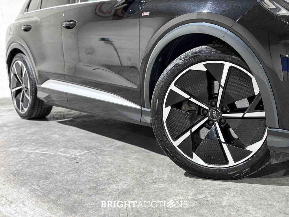 Audi Q4 e-tron 50 Quattro Launch Edition S COMPETITION 77 kWh S-Line 299pk 2021 (Origineel-NL), N-034-GK