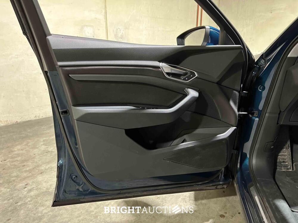 Audi e-tron Sportback 50 Quattro Edition 71 kWh 313pk 2020 (Origineel-NL), K-690-KJ