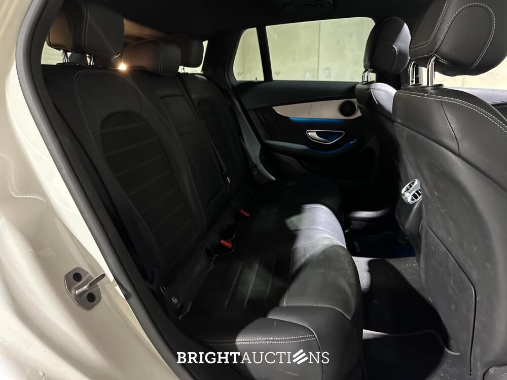 Mercedes-Benz EQC400 4Matic Business Solution Luxury 80 kWh 408pk 2021, P-079-LT