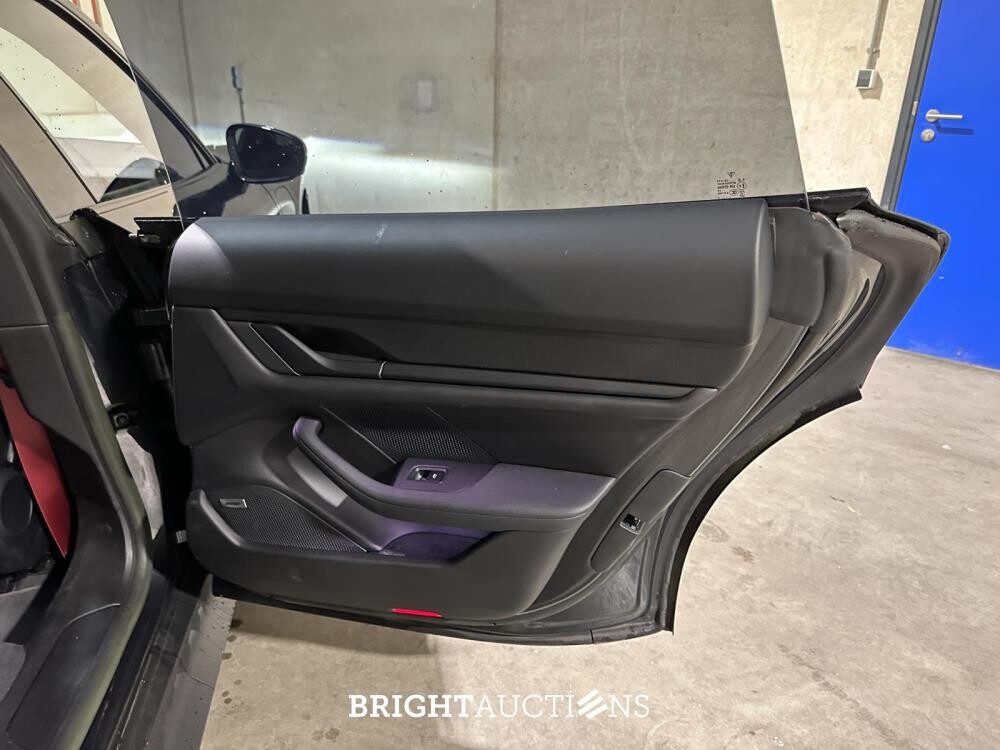 Porsche Taycan Sport Turismo 79 kWh (Sport Chrono) 326pk 2022 (Origineel-NL), P-959-PG