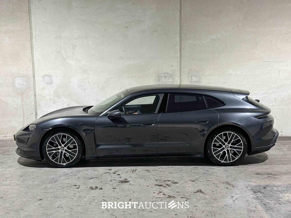 Porsche Taycan Sport Turismo 79 kWh (Sport Chrono) 326pk 2022 (Origineel-NL), P-959-PG