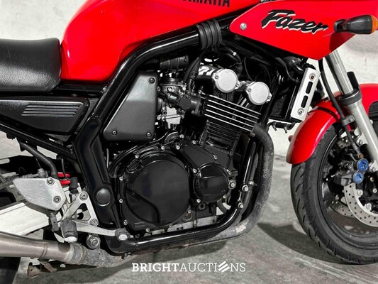 Yamaha FZS600 Fazer Tour 599cc 1998 (Origineel-NL), MY-66-SR