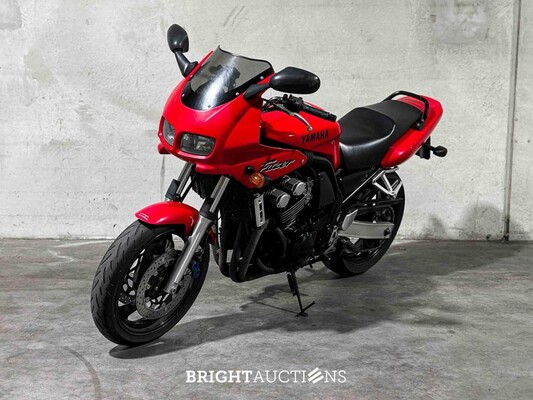 Yamaha FZS600 Fazer Tour 599cc 1998 (Origineel-NL), MY-66-SR