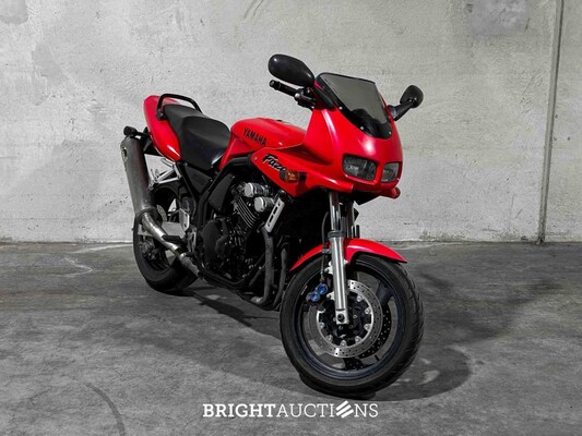 Yamaha FZS600 Fazer Tour 599cc 1998 (Origineel-NL), MY-66-SR