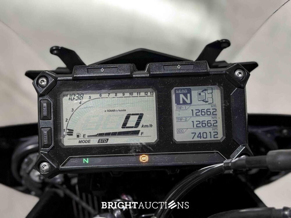 Yamaha MT-09 Tracer 900 ABS Tour 847cc 2015 (Origineel-NL), 70-MF-ZS