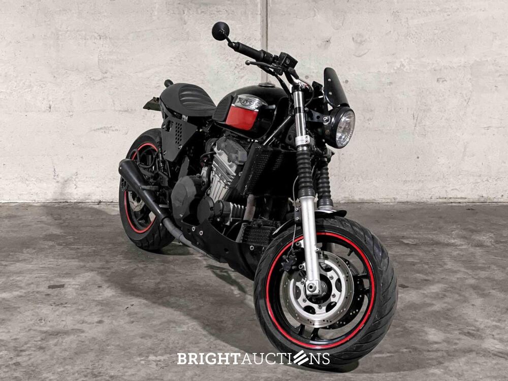 Triumph Trophy 900 Caferacer 885pk 1992 (Origineel-NL), MN-08-KT